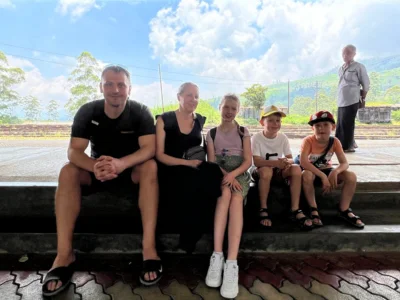 Dino and Mira's family in Sri Lanka